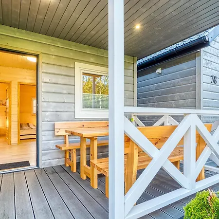 Maks Osrodek Wypoczynkowy * ريوزينو